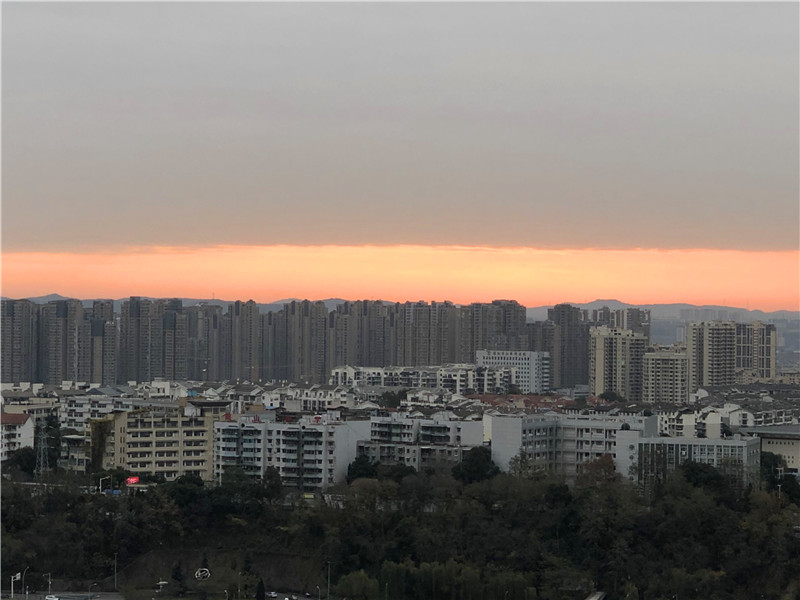 裂、层次(图2)