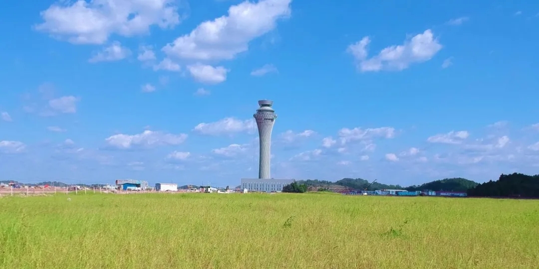 机场工程建设领域的奋进者——十二公司承建机场航站区工程盘点！(图2)