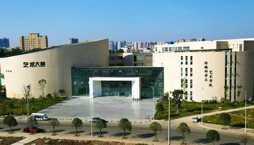 积极的学校善建者——十二公司承建学校工程盘点！(图8)