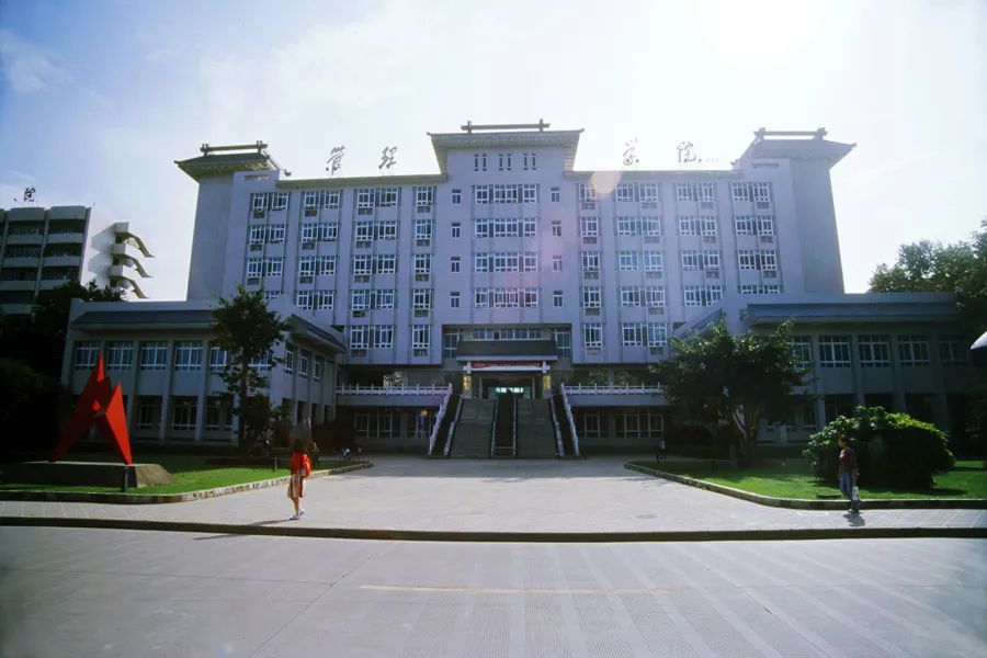 积极的学校善建者——十二公司承建学校工程盘点！(图11)